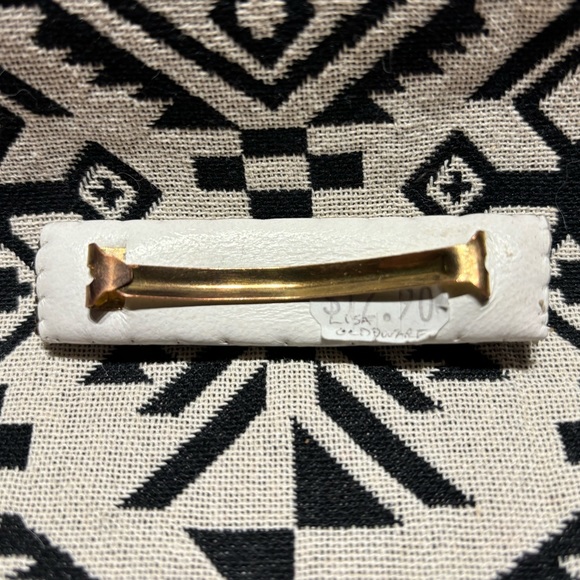 Beaded Barrette 🪶 - Picture 3 of 3